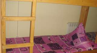 Хостел Hostel RIO Йошкар-Ола Спальное место на двухъярусной кровати в общем номере для мужчин-3